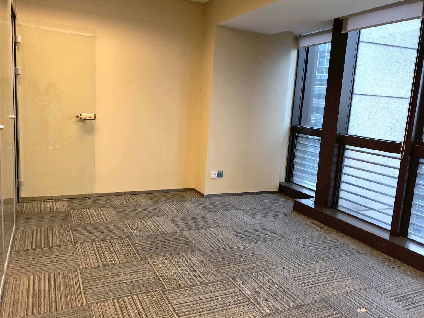 绿地汇中心徐汇 绿地汇中心 107平米 简装修