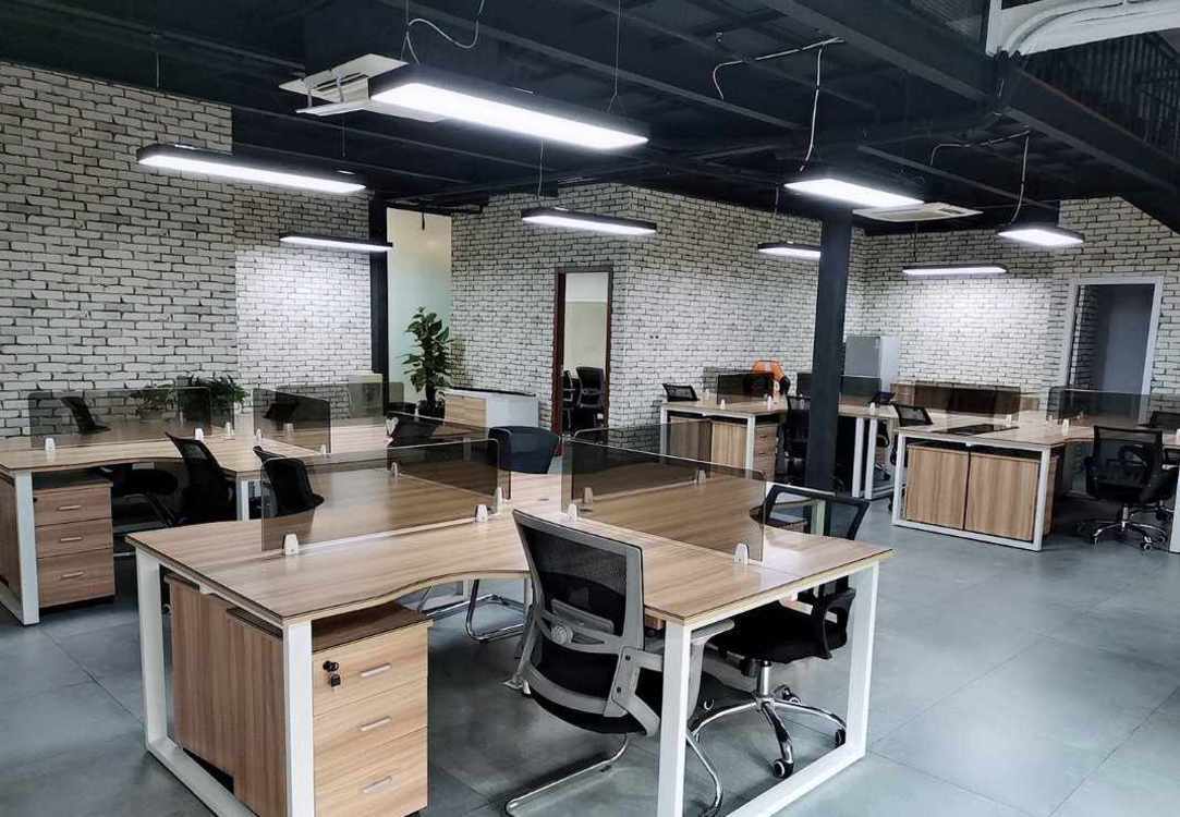 芳华德必运动LOFT紧邻地铁站精装修带家具线上线下看房享受租金减免