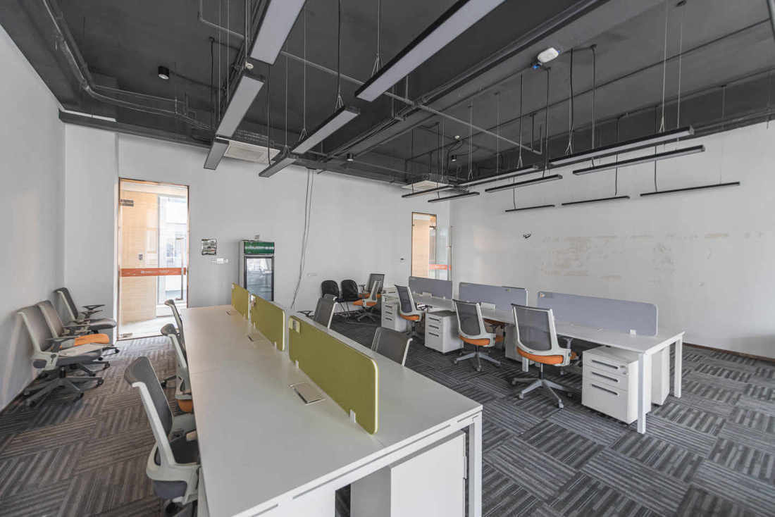 新江湾城大厦（绿地双创中心）杨浦 新江湾城大厦（绿地双创中心） 150平米 中等装修