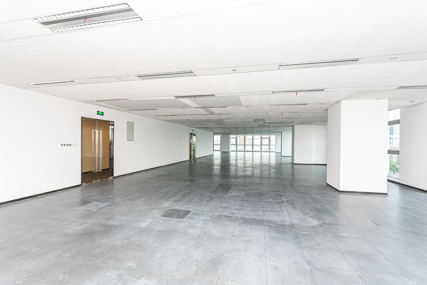 五牛控股大厦静安 五牛控股大厦 677平米 中等装修