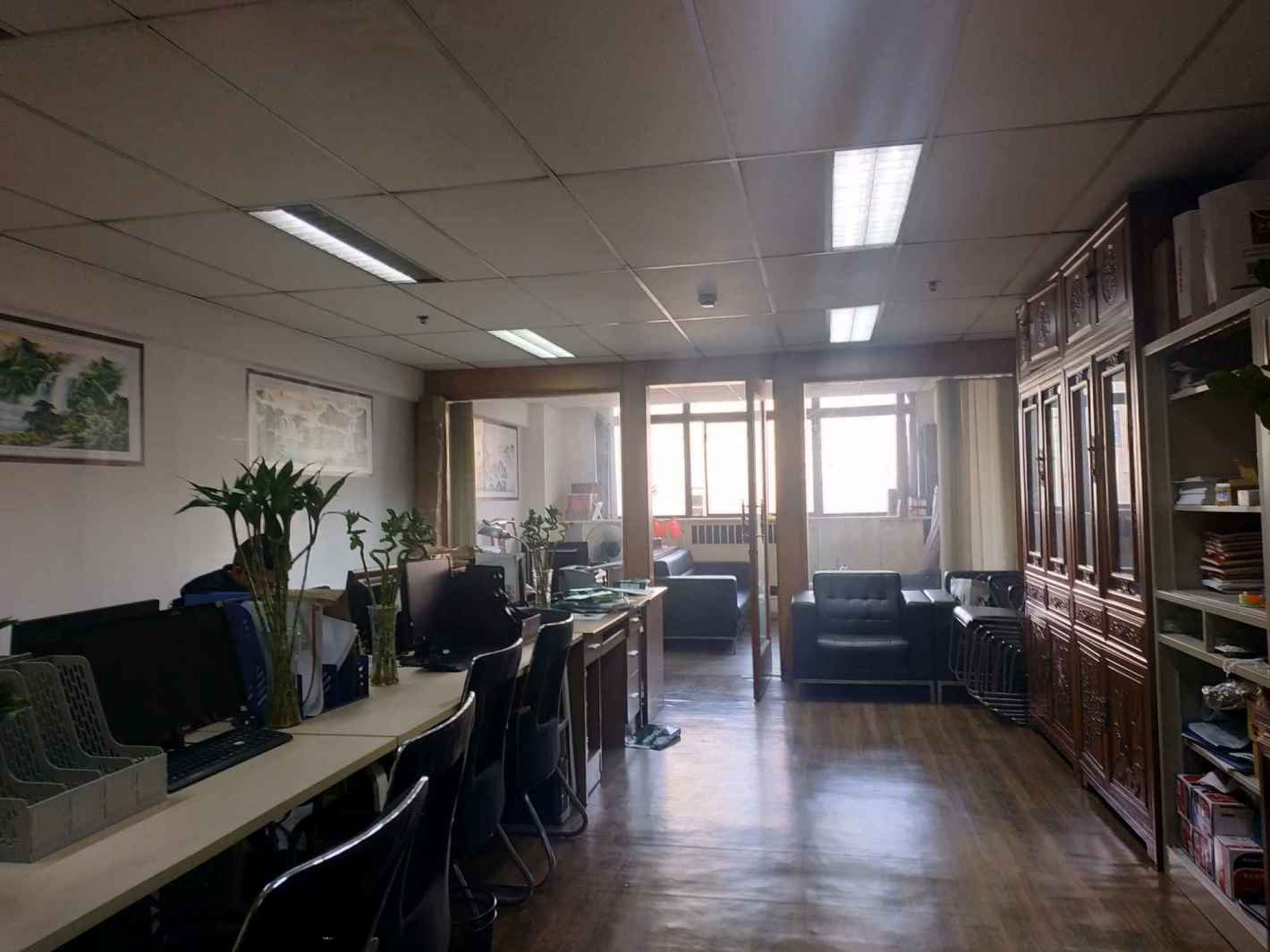 虹桥世家花园72平米办公室出租-租金价格3.24元/m&sup2;/天