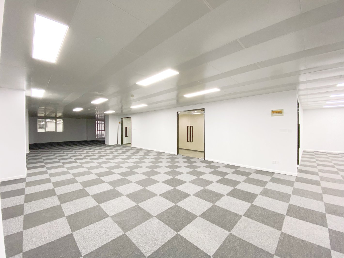 亚盛大厦233平米办公室出租-租金价格6.50元/m&sup2;/天