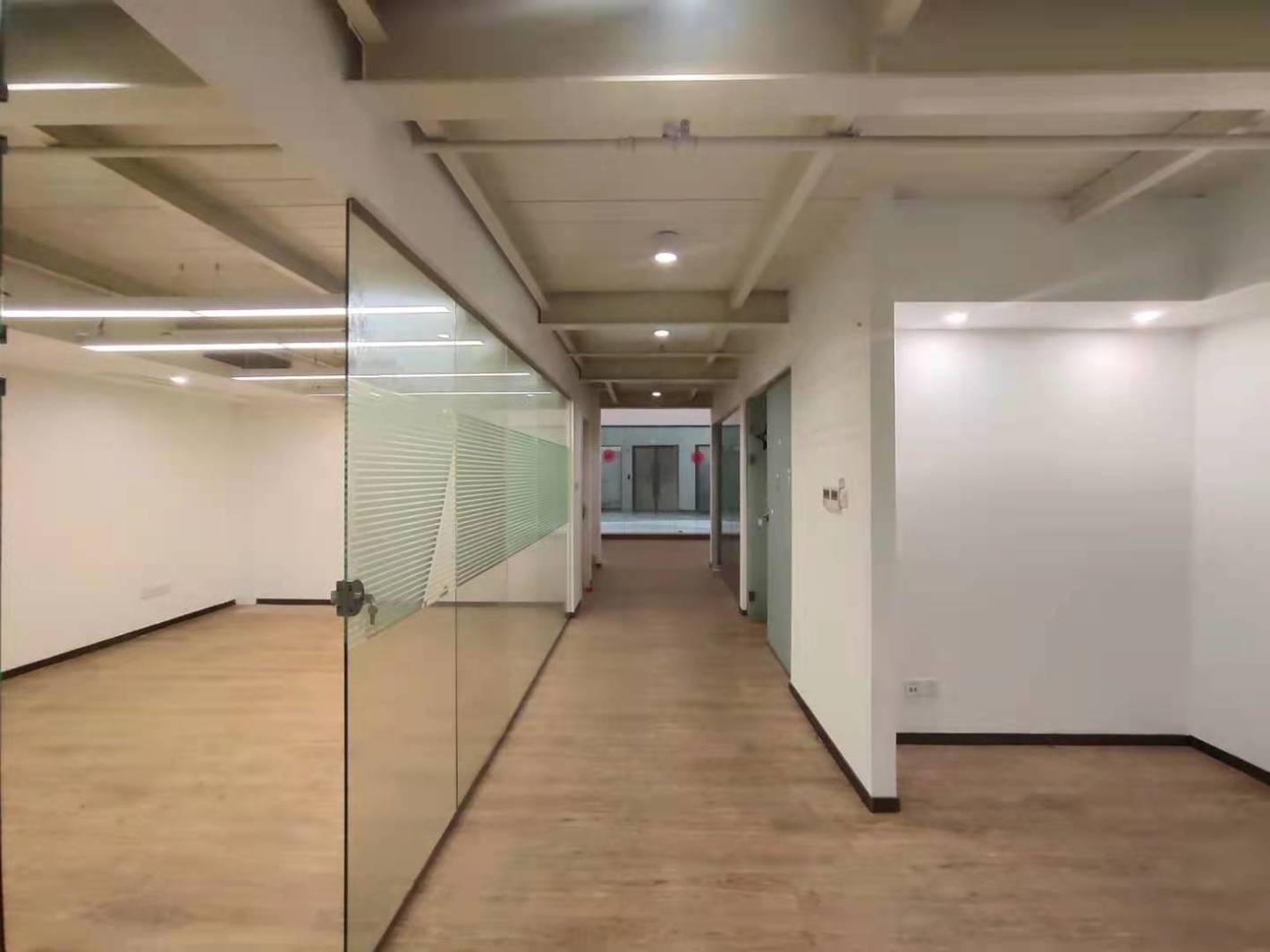 祥腾财富广场静安 祥腾财富广场 198平米 精装修