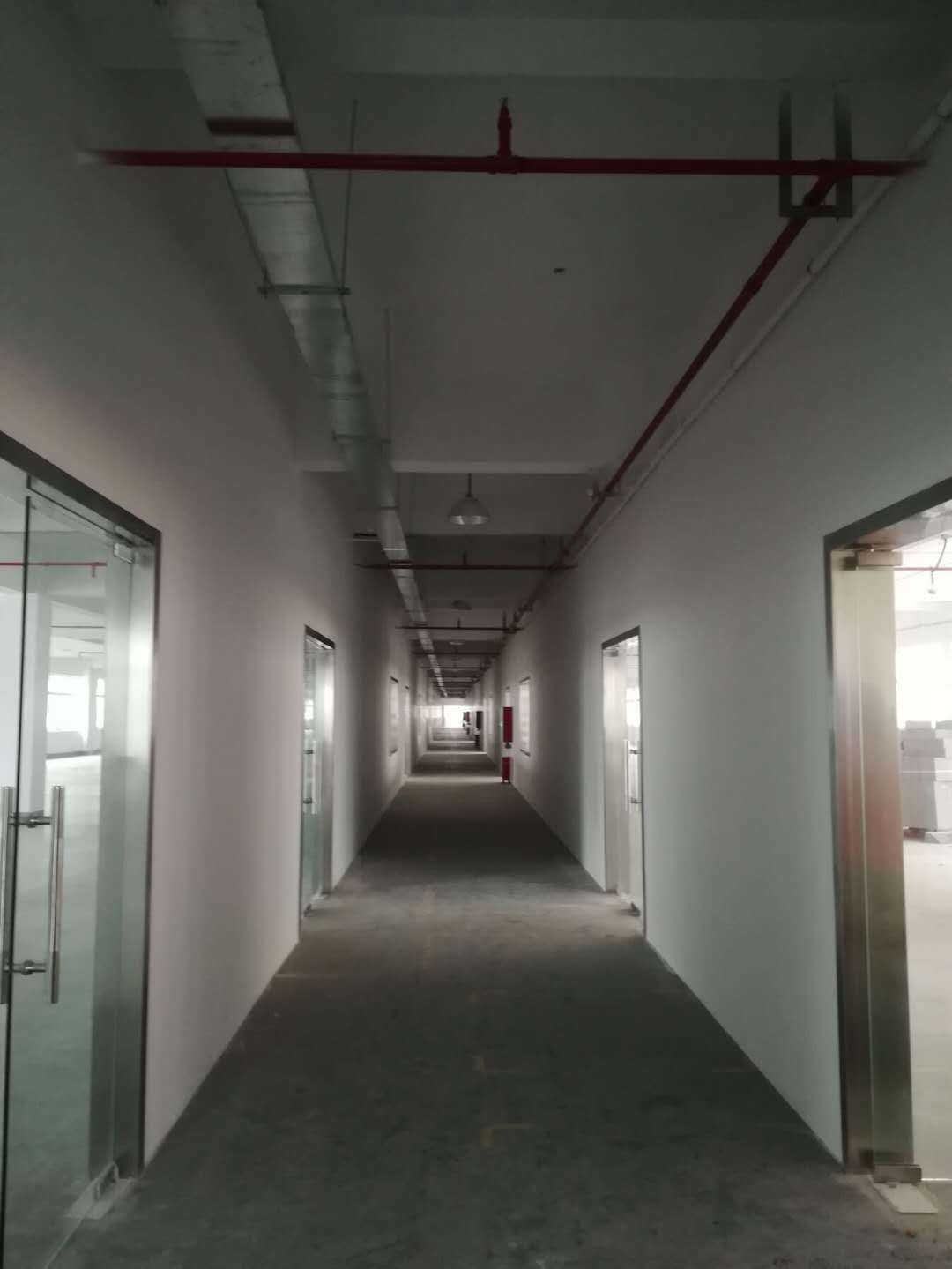 康桥东路1369号东门浦东 康桥东路1369号东门 136平米 简装修