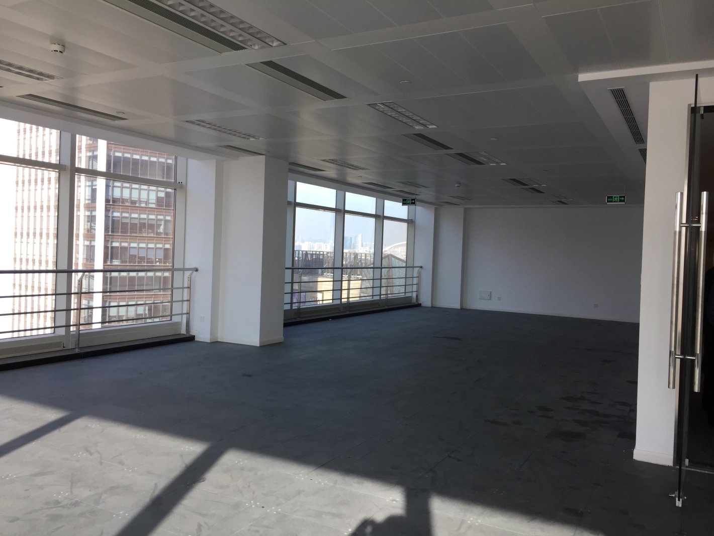 航汇大厦徐汇 航汇大厦 358平米 简装修