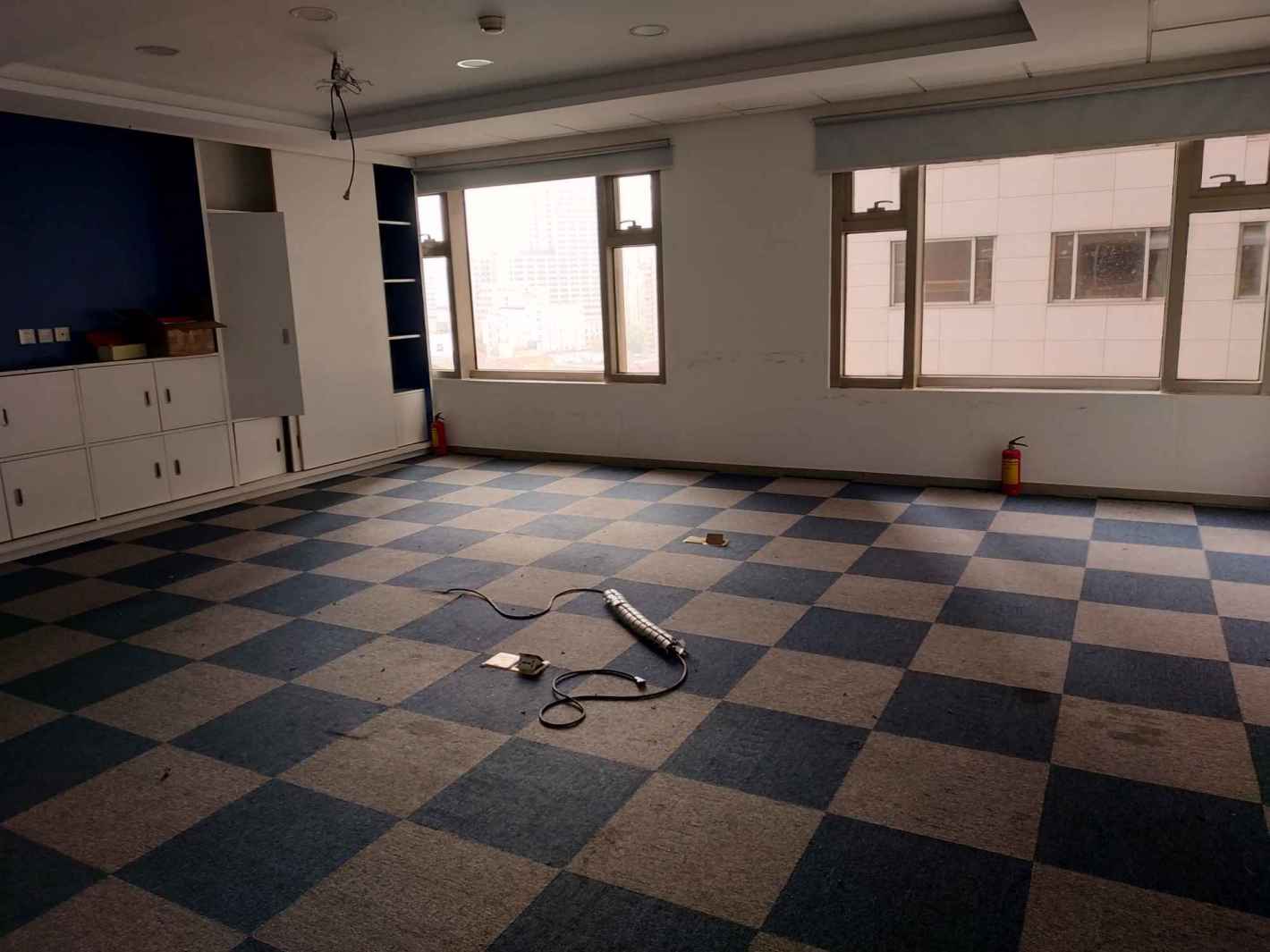 华敏&middot;翰尊国际长宁 华敏&middot;翰尊国际 192平米 中等装修