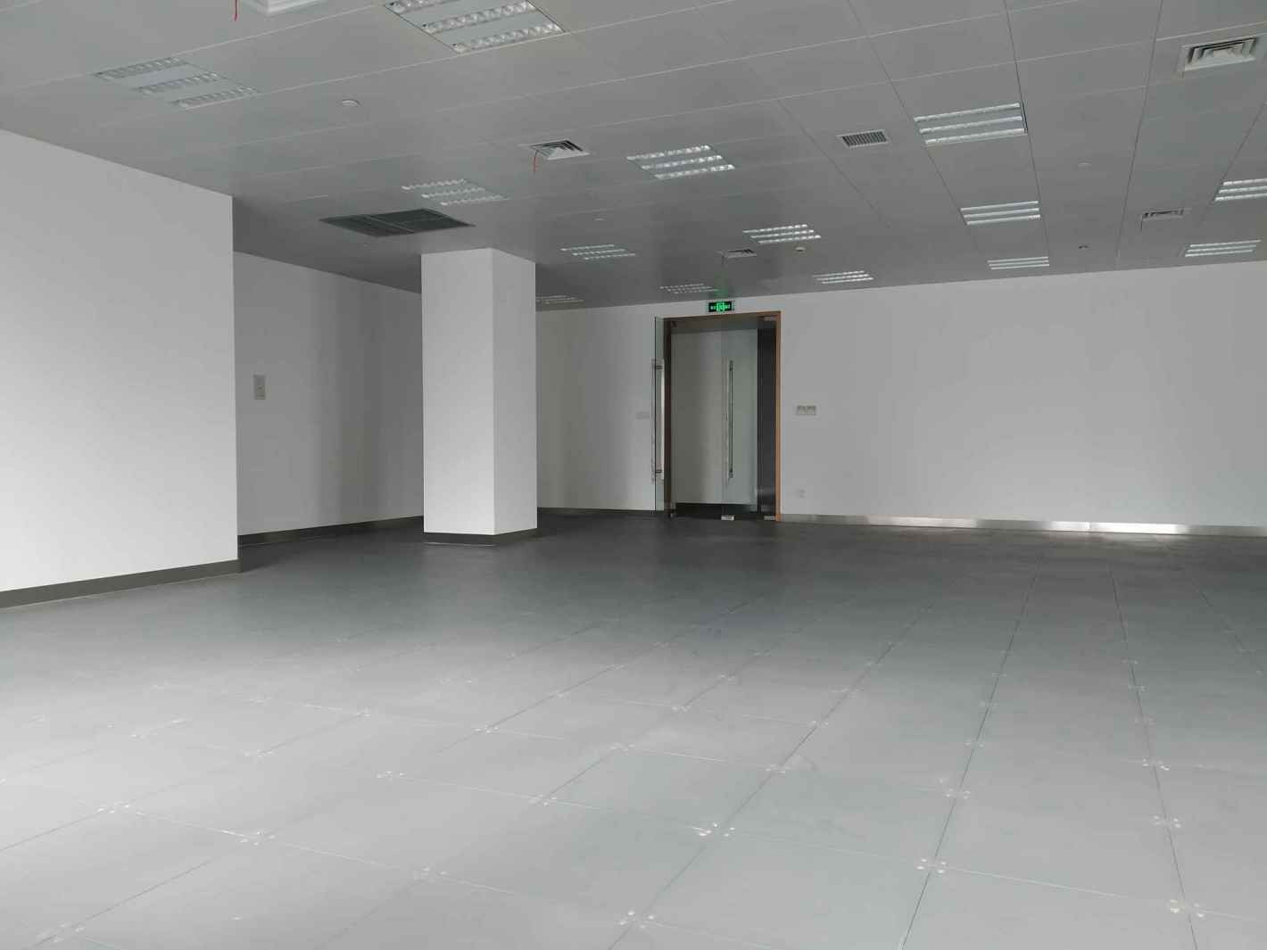 保利西岸中心徐汇 保利西岸中心 382平米 简装修