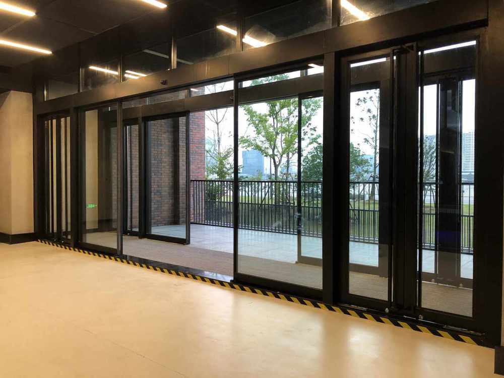 滨江道InBund浦东 滨江道InBund 958平米 中等装修