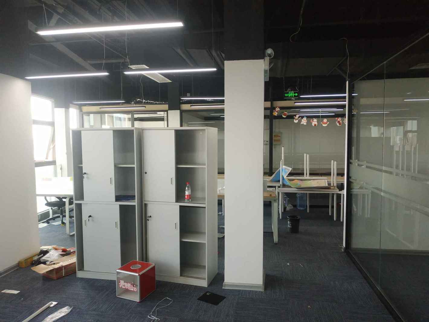 汇阳广场徐汇 汇阳广场 303平米 毛坯