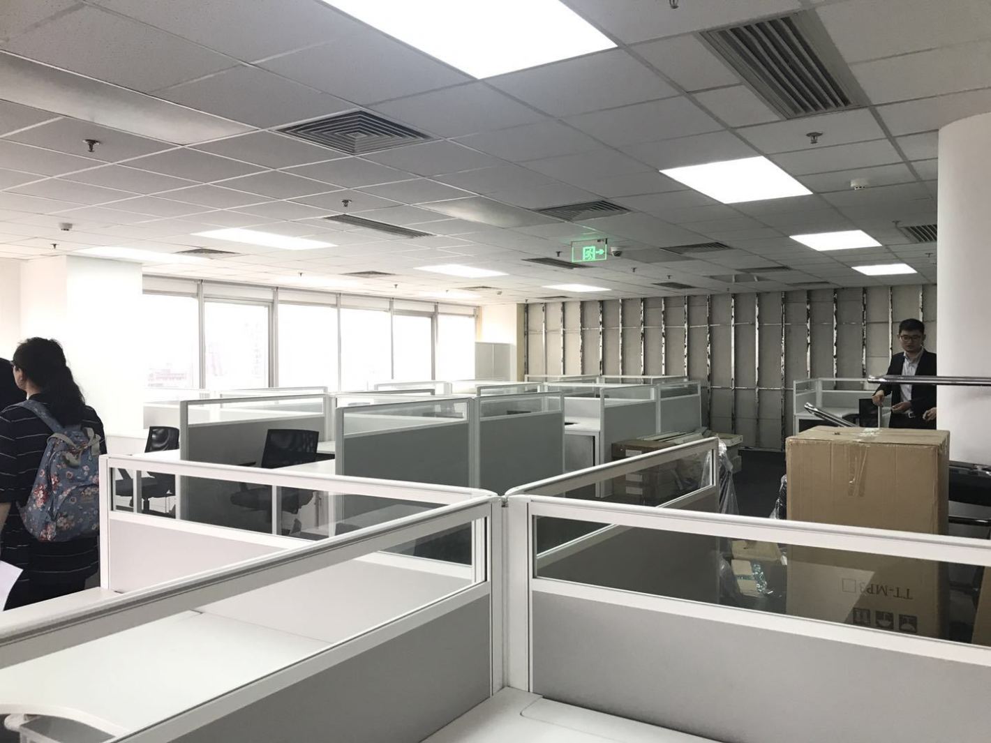 悦达889中心静安 悦达889中心 380平米 简装修