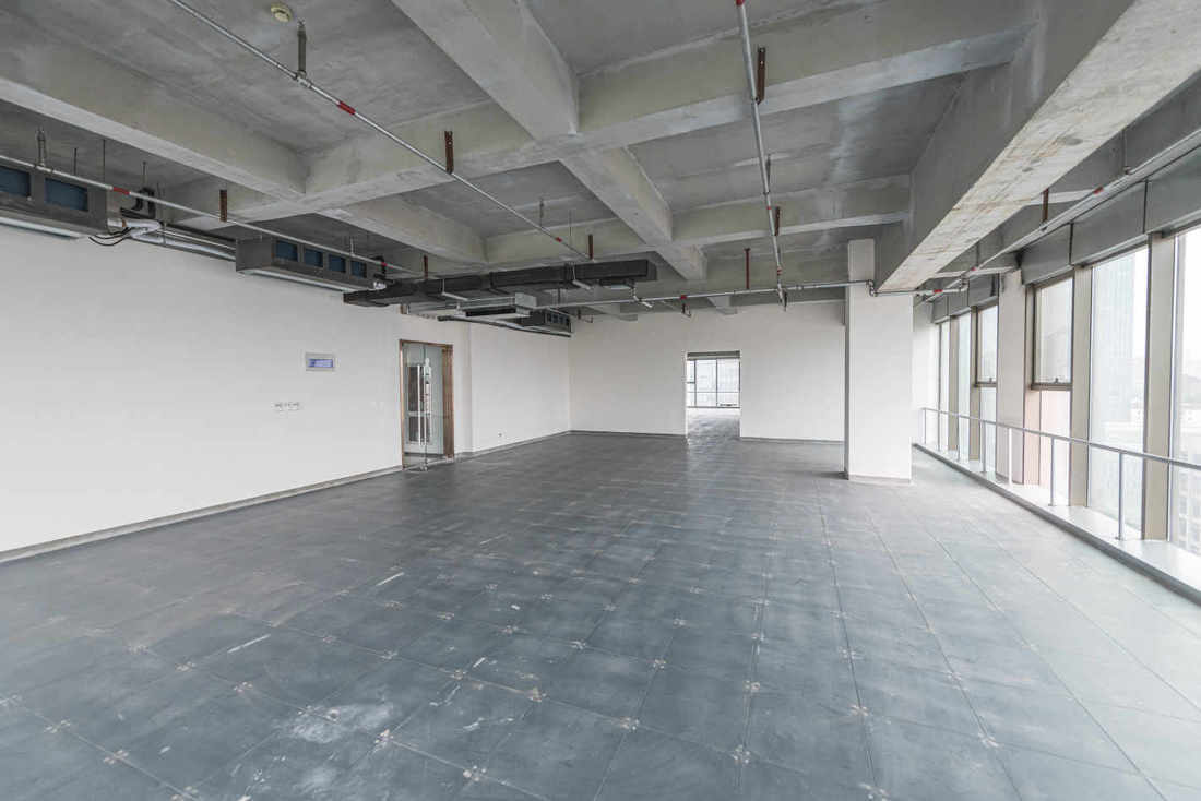 君庭广场杨浦 君庭广场 211平米 简装修