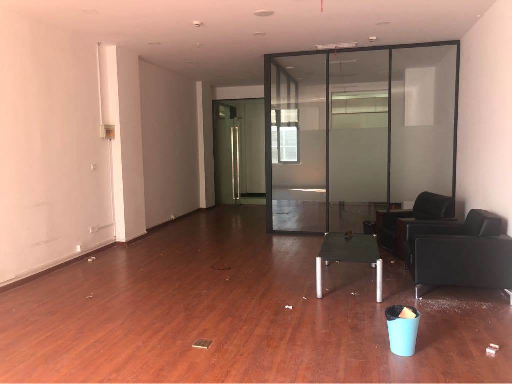 东朔商务中心闵行 东朔商务中心 104平米 精装修