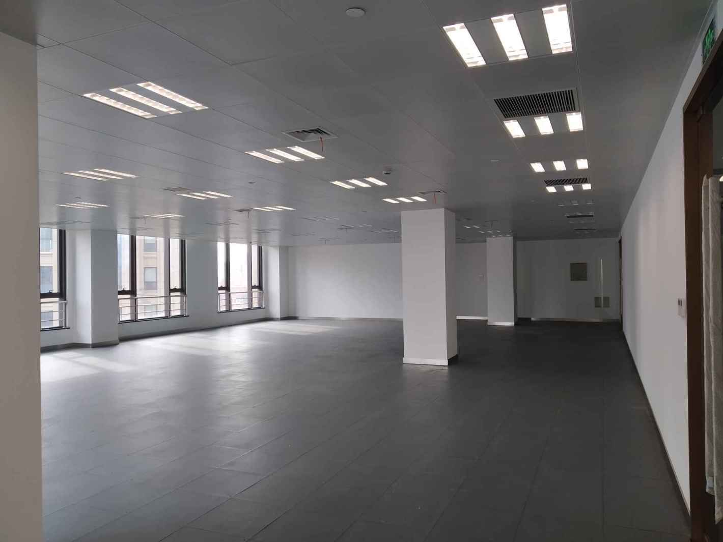 保利西岸中心徐汇 保利西岸中心 382平米 简装修