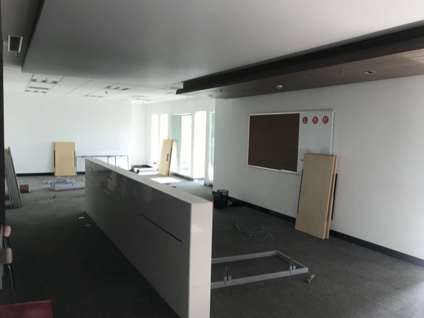 中山万博国际中心广场　地铁上盖　房型方正