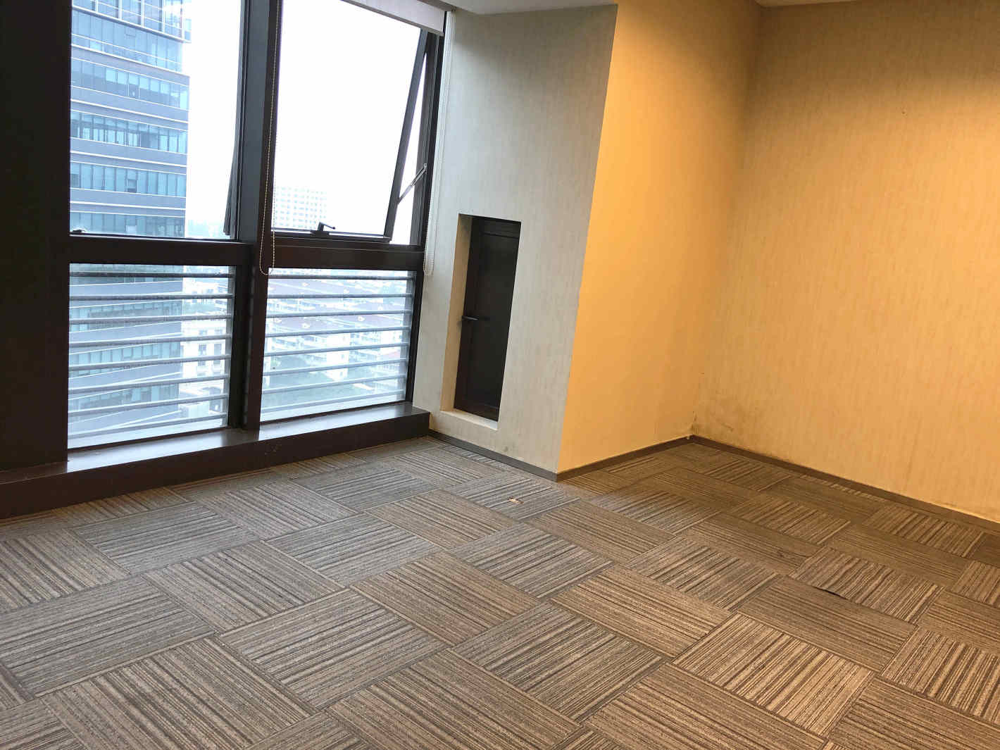 绿地汇中心徐汇 绿地汇中心 107平米 简装修