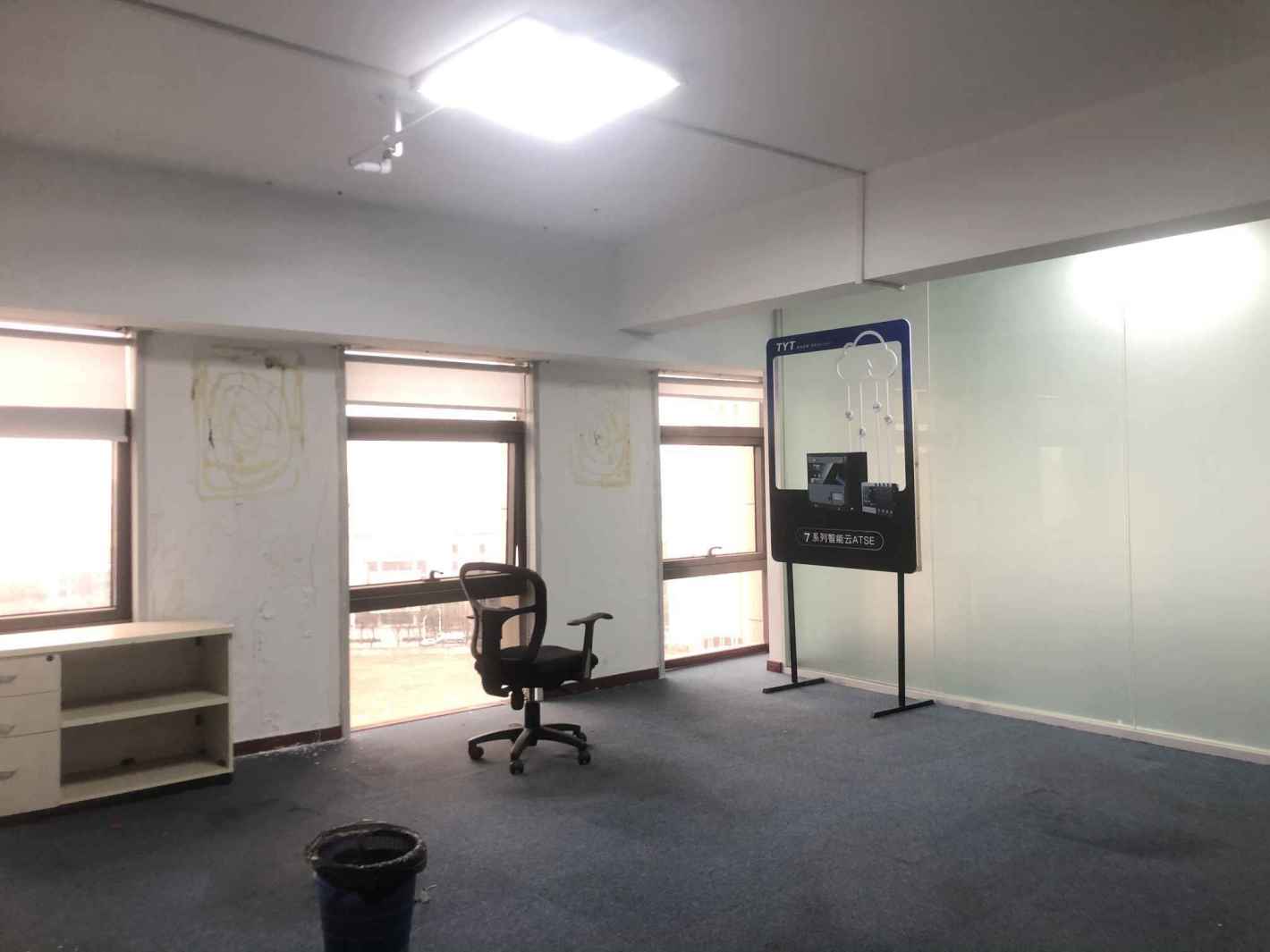 耀光中环国际广场普陀 耀光中环国际广场 107平米 精装修