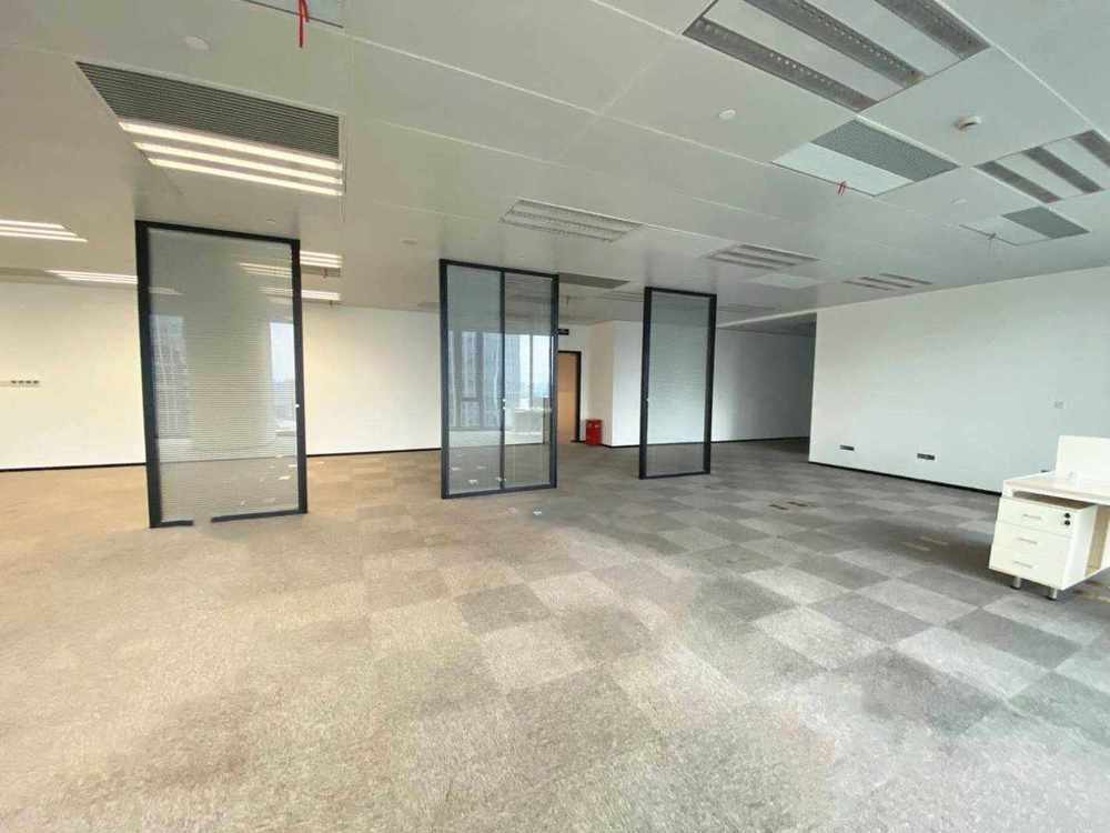 平安滨江金融中心黄浦 平安滨江金融中心 306平米 毛坯