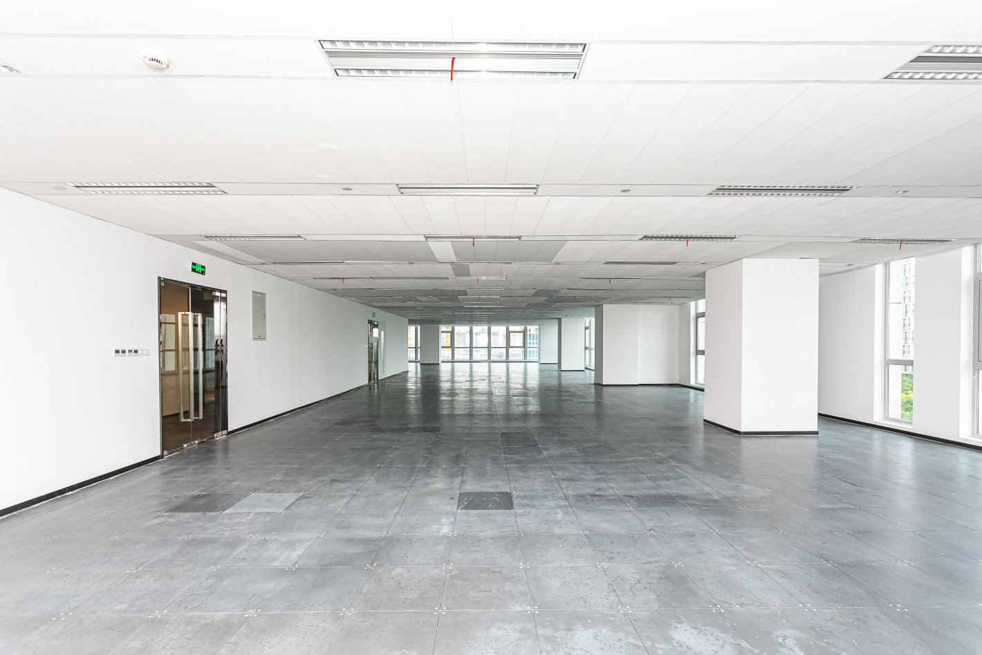 五牛控股大厦静安 五牛控股大厦 677平米 中等装修