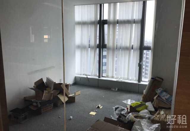 中港汇普陀普陀 中港汇普陀 115平米 精装修