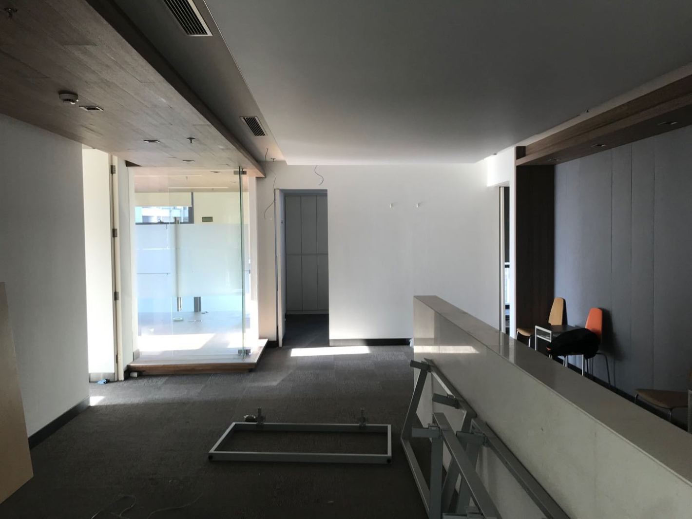 中山万博国际中心广场　地铁上盖　房型方正