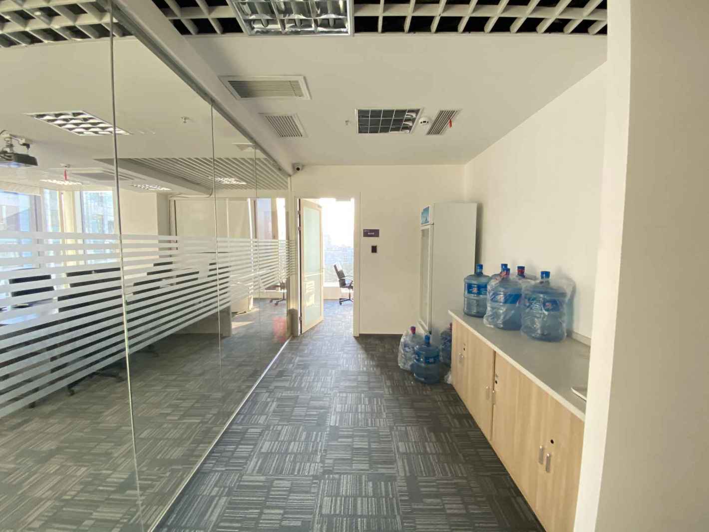 中铁中环时代广场静安 中铁中环时代广场 583平米 精装修