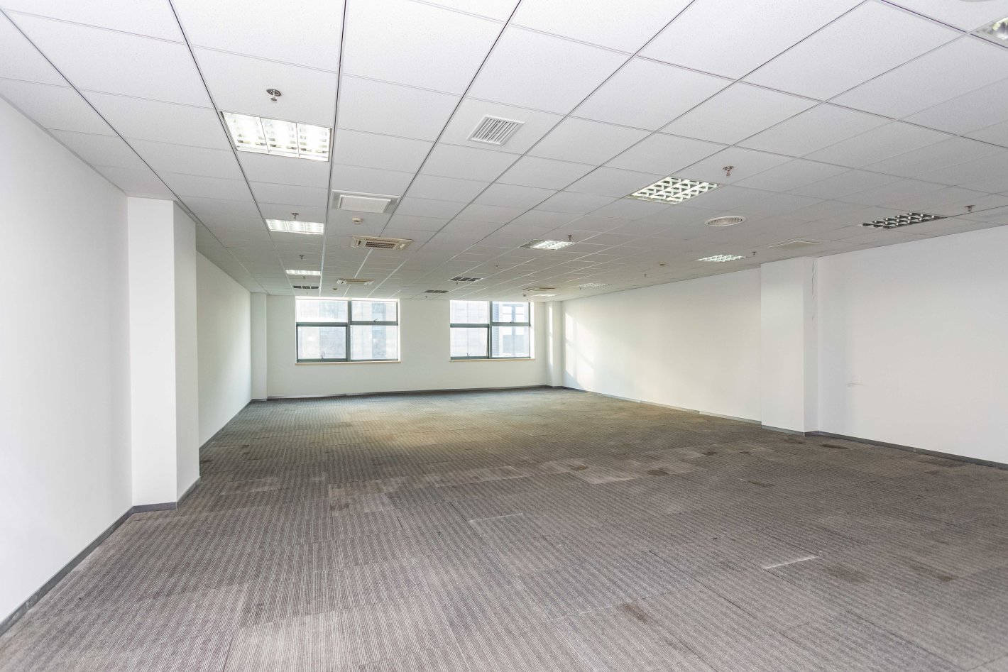 江裕大厦静安 江裕大厦 185平米 精装修