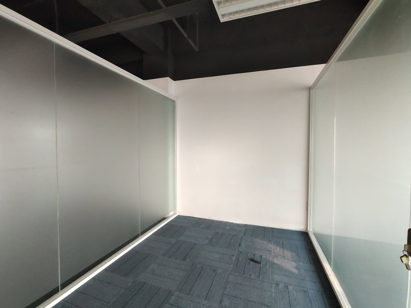 盛贸中心外高桥 盛贸中心 253平米