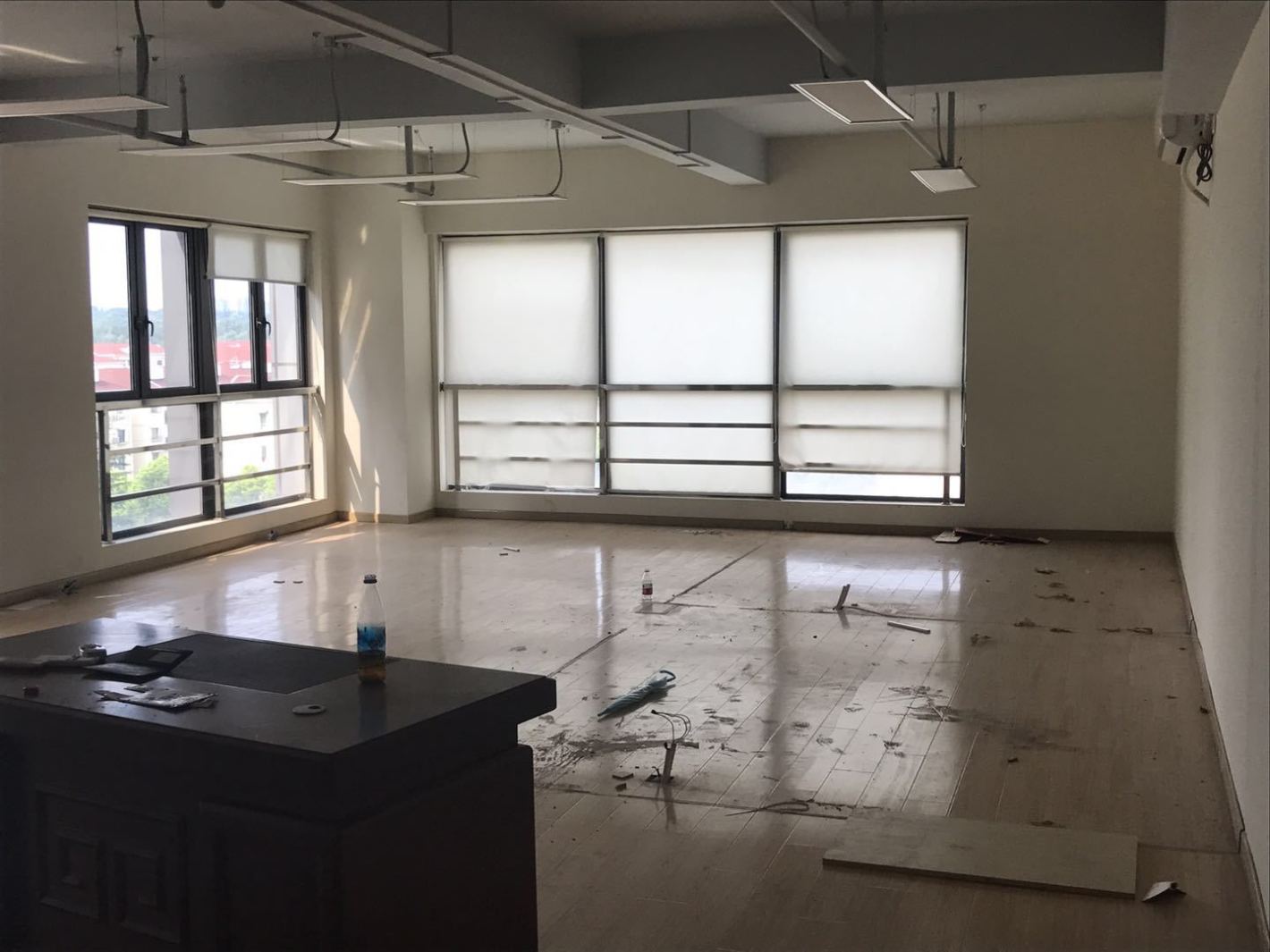 稷下商务大厦（虹口图书馆）虹口 稷下商务大厦（虹口图书馆） 170平米 精装修