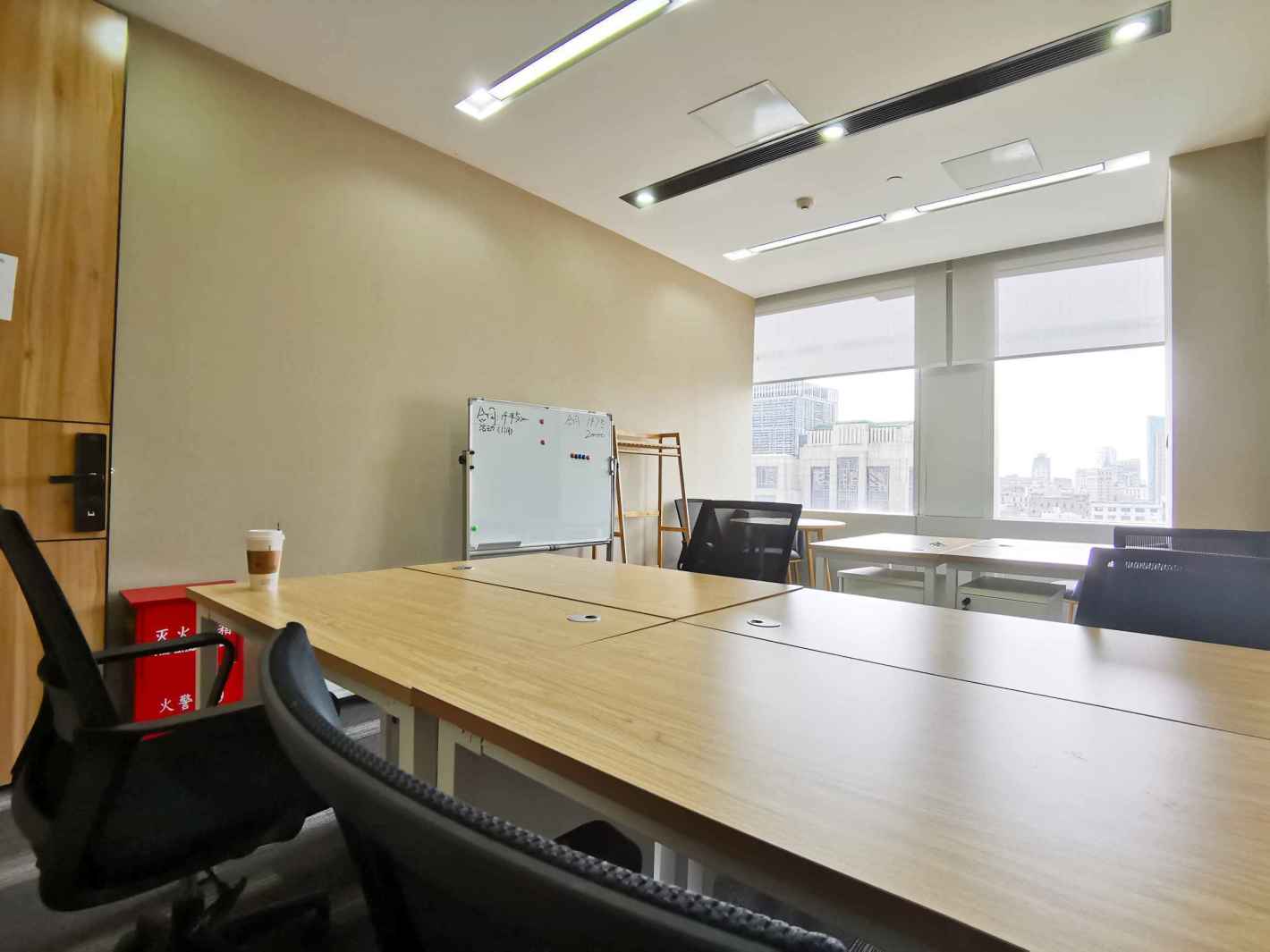 星荟中心天潼路站  星荟中心  38平  拎包入住