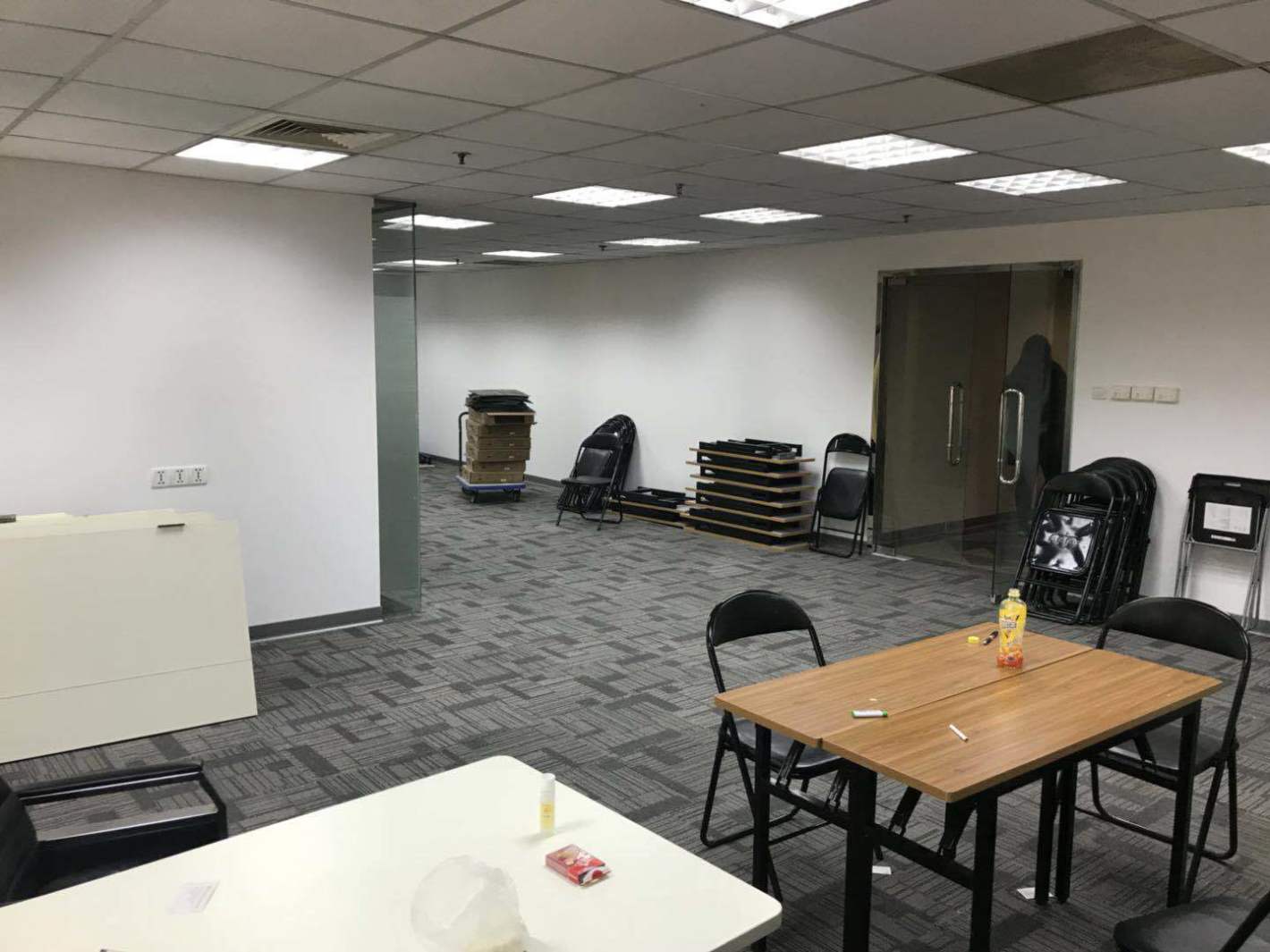 远东国际广场长宁 远东国际广场 304平米 精装修