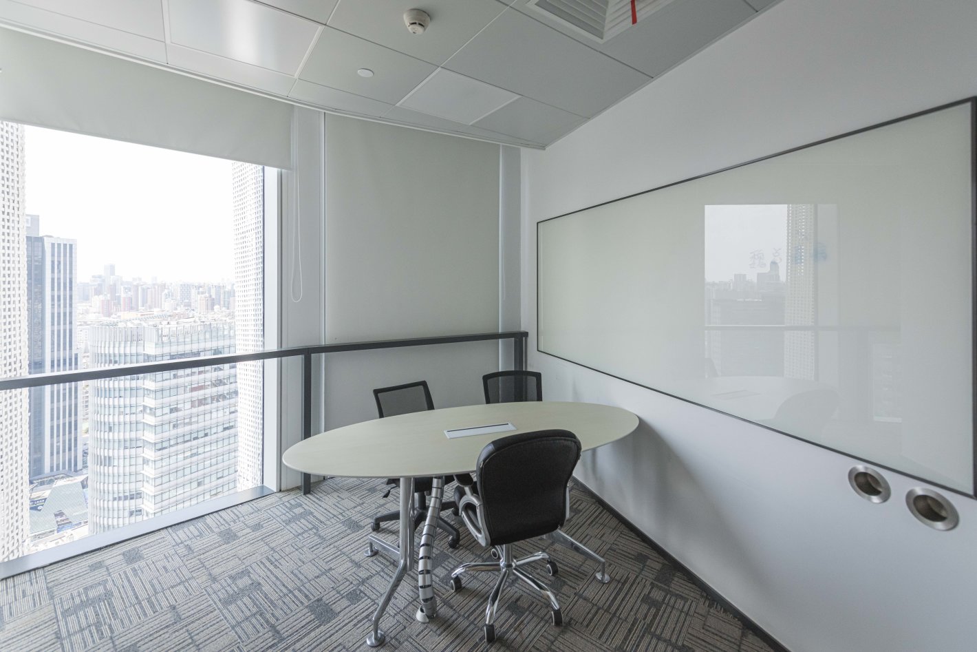 吉汇大厦（虹口SOHO）虹口 吉汇大厦（虹口SOHO） 385平米 中等装修