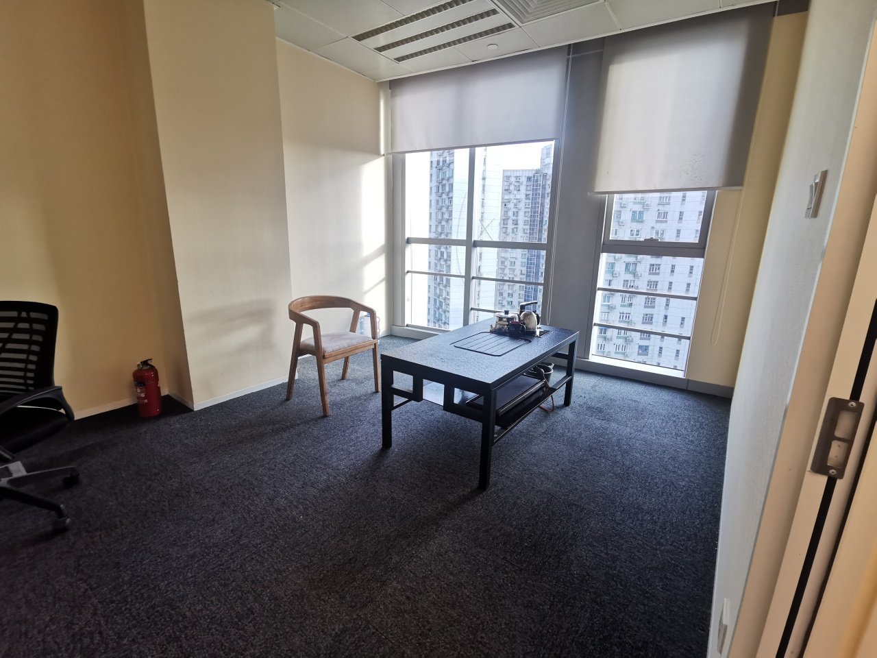 SOHO中山广场长宁 SOHO中山广场 189平米 精装修