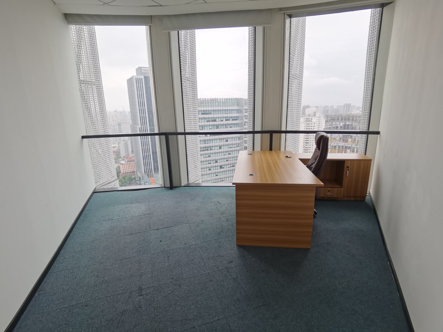 吉汇大厦（虹口SOHO）四川北路 虹口SOHO 384.9平米