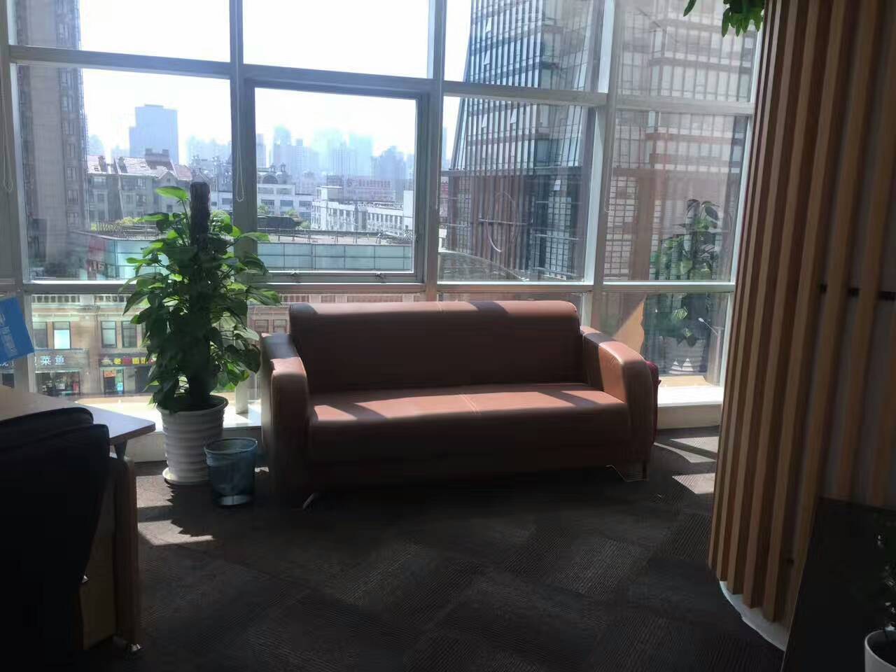 中信五牛城浦东 中信五牛城 802平米 精装修