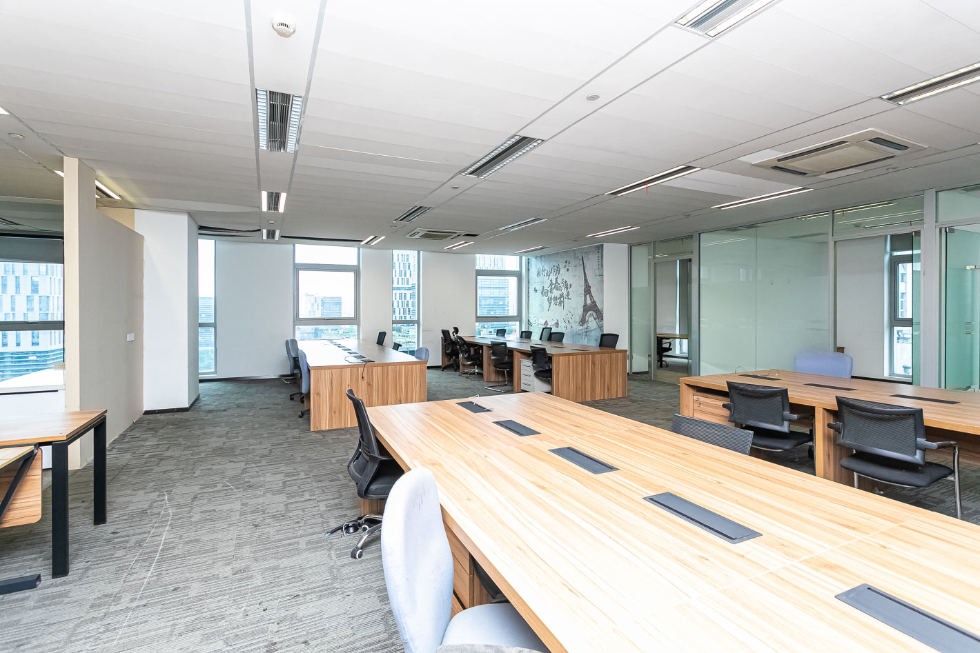 五牛控股大厦513平米办公室出租-租金价格2.60元/m²/天