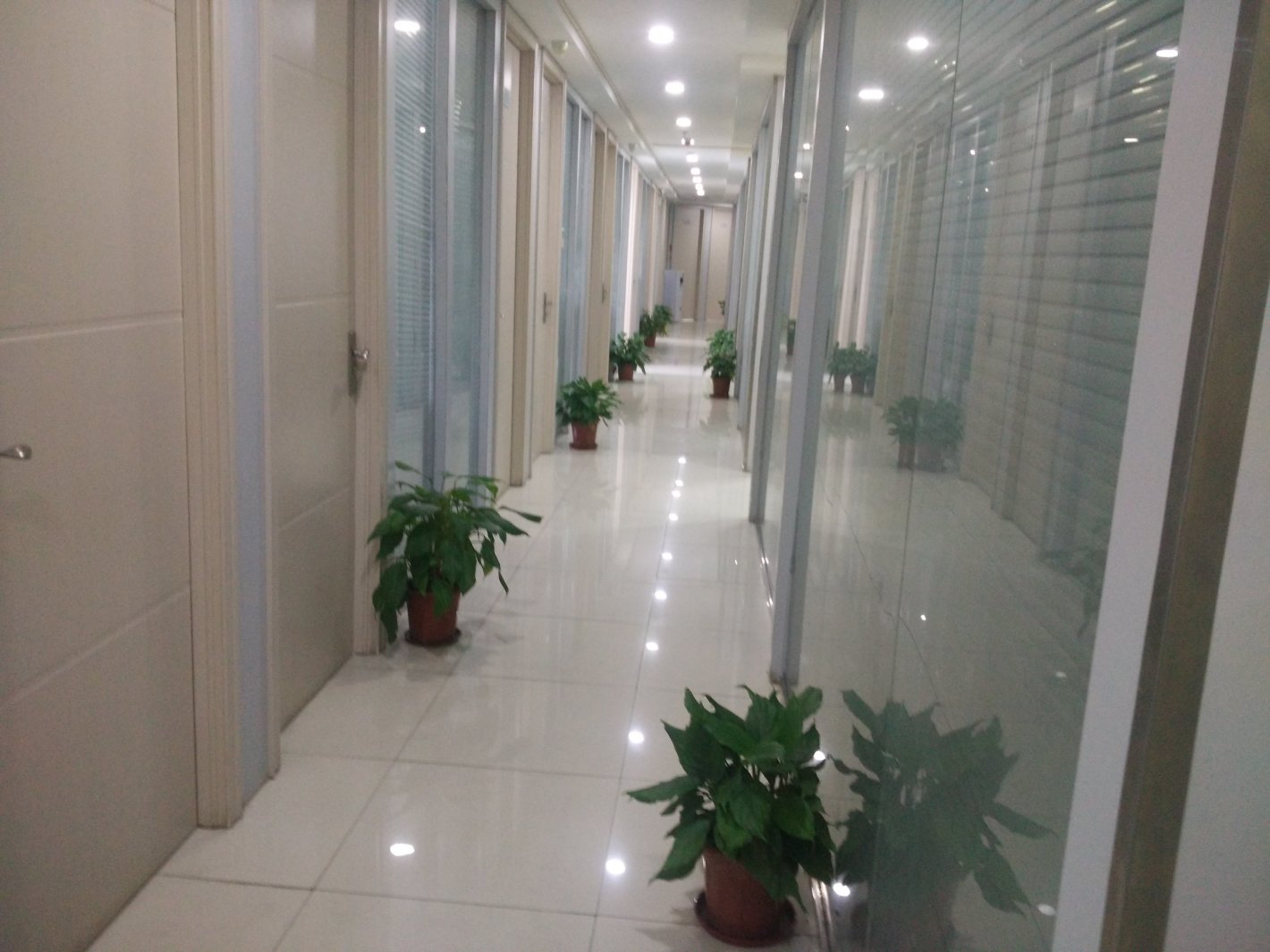 中铁中环时代广场静安 中铁中环时代广场 135平米 简装修