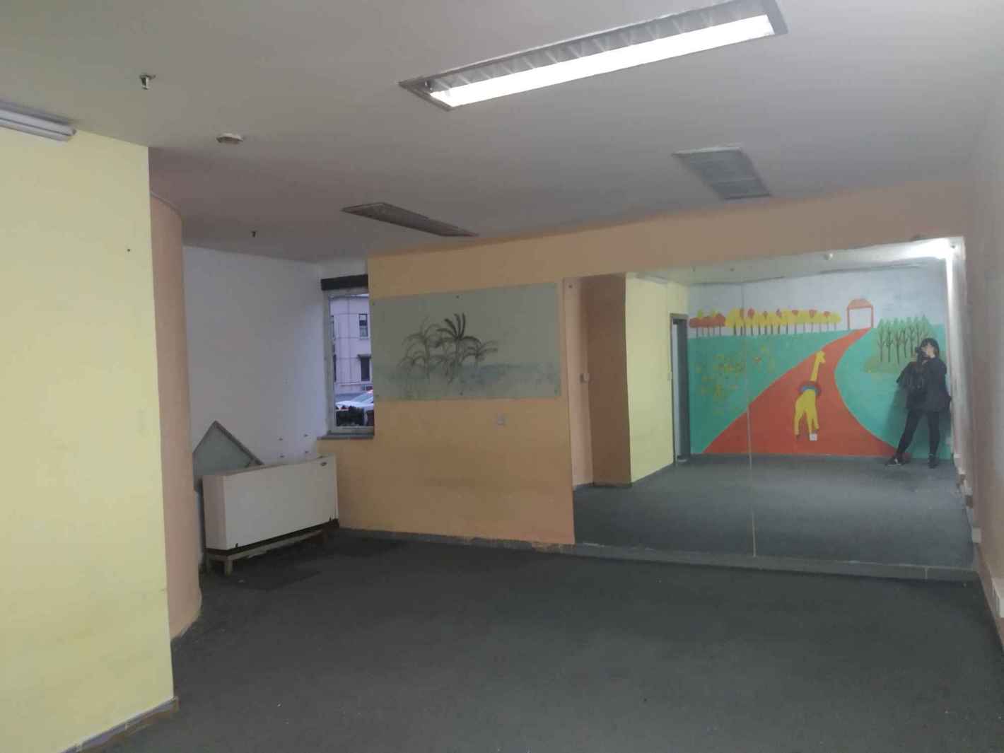 联合大厦普陀商圈　曹杨路地铁　独立办公　得房率高　随时看房