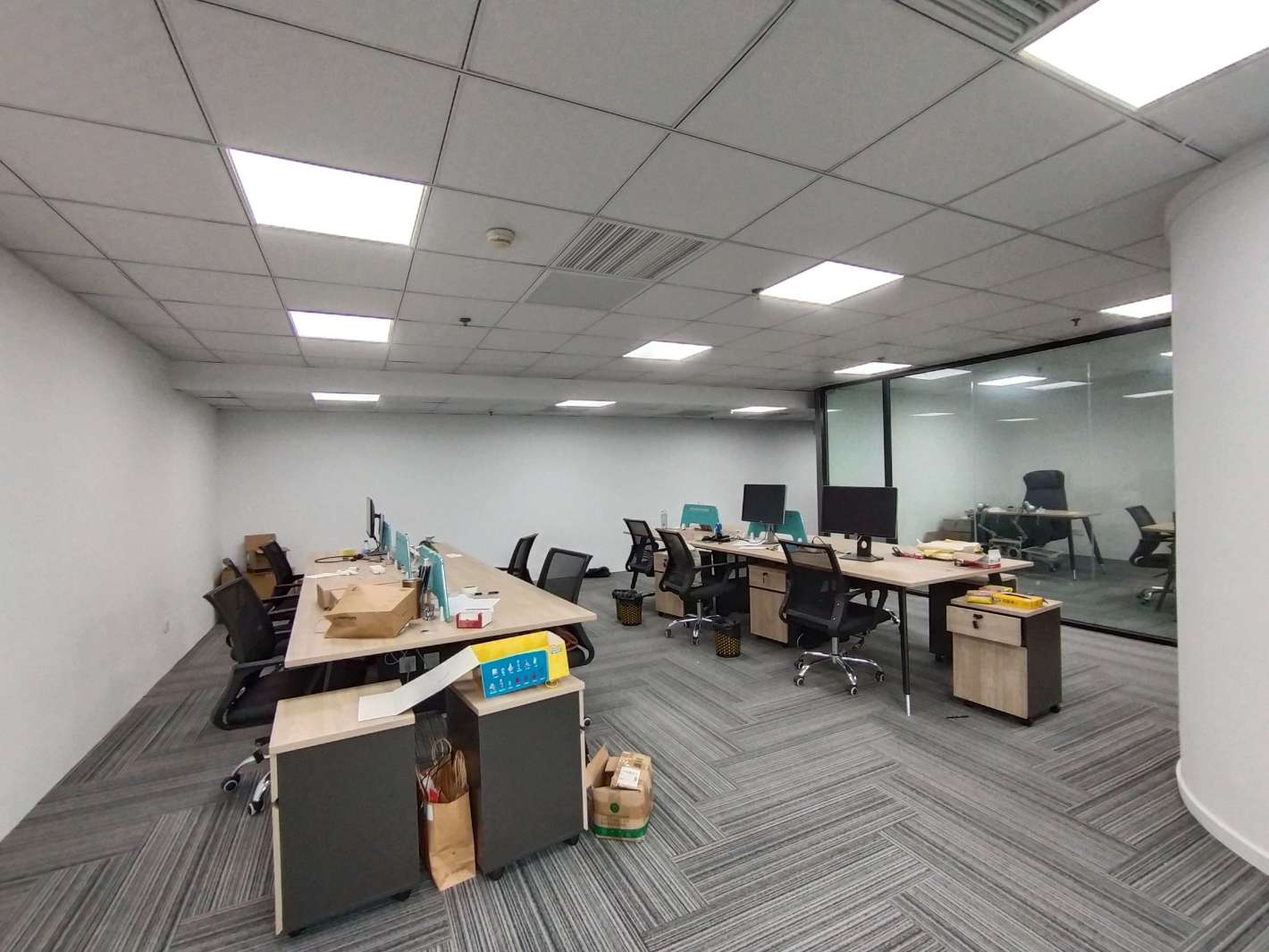 文新报业大厦147平米办公室出租-租金价格5.98元/m²/天