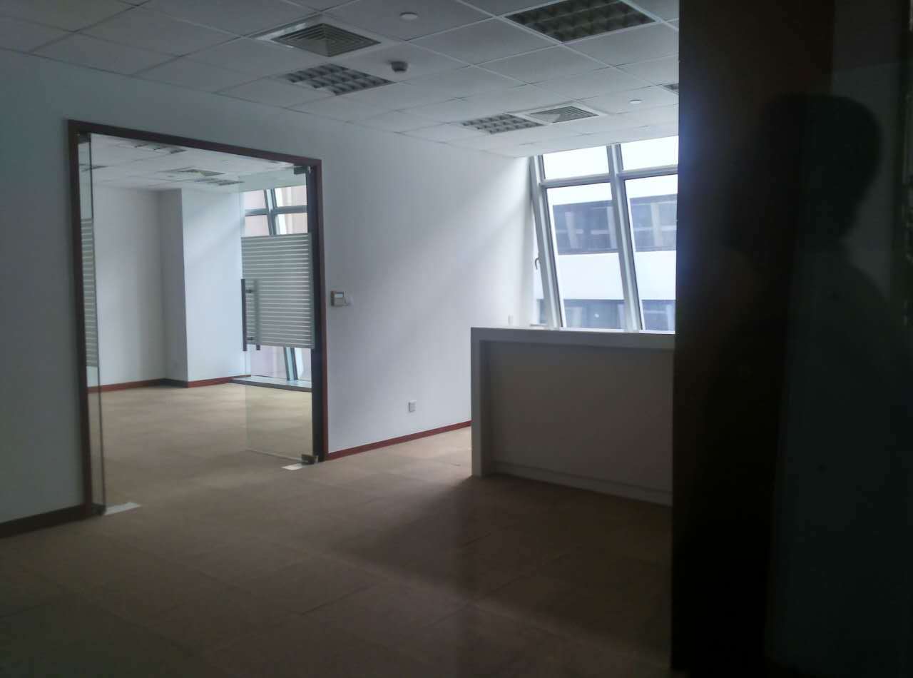 海琪大厦闵行 海琪大厦 105平米 中等装修