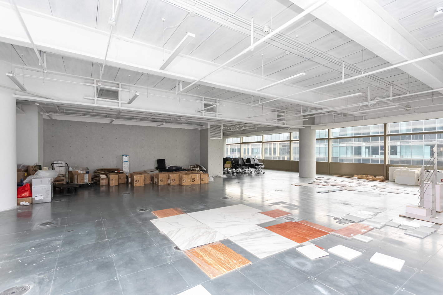 诺亚财富中心（原虹桥新地中心）长宁 诺亚财富中心（原虹桥新地中心） 611平米 简装修