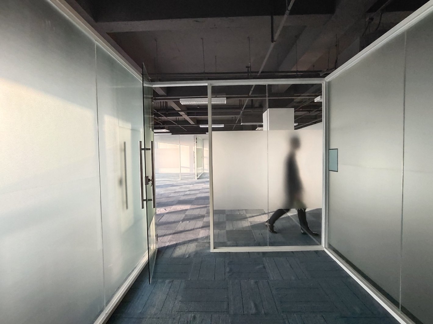 盛贸中心外高桥 盛贸中心 253平米