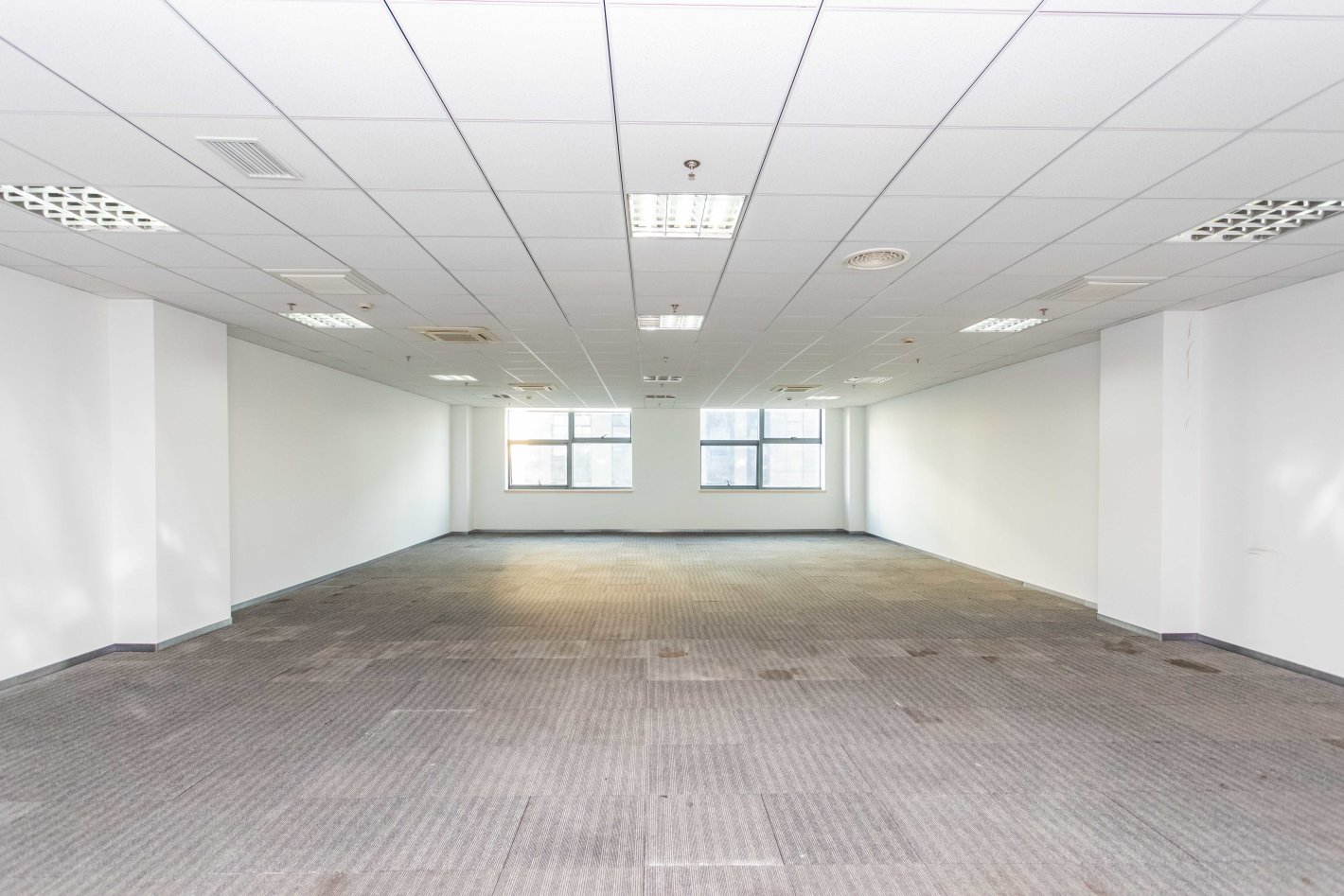 江裕大厦静安 江裕大厦 185平米 精装修