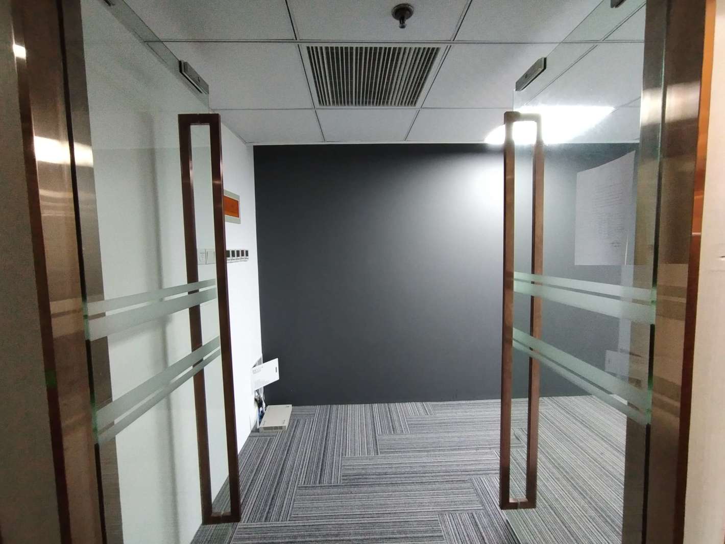 文新报业大厦静安 文新报业大厦 147平米 毛坯