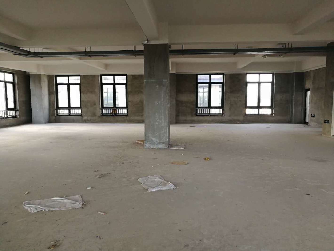 康桥E·ONE浦东 康桥E·ONE 2000平米 毛坯