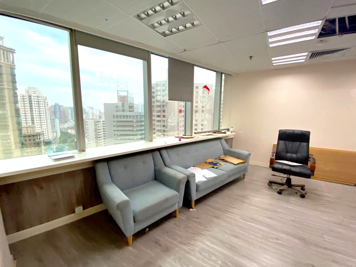 金玉兰广场185平米办公室出租-租金价格3.20元/m²/天