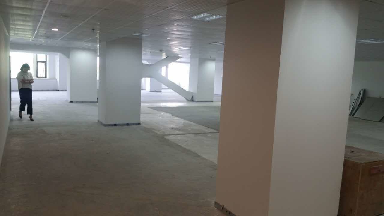 金光外滩中心黄浦 金光外滩中心 350平米 毛坯