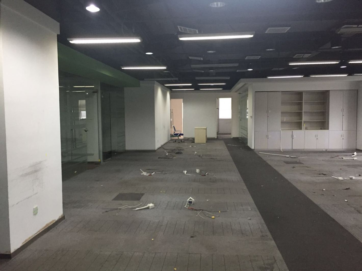 徐汇 交大慧谷创业中心 359平米 简装修