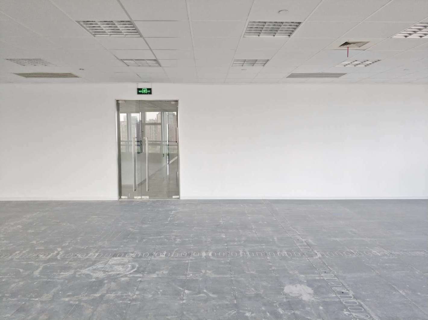 滨江国际广场杨浦 滨江国际广场 228平米 简装修