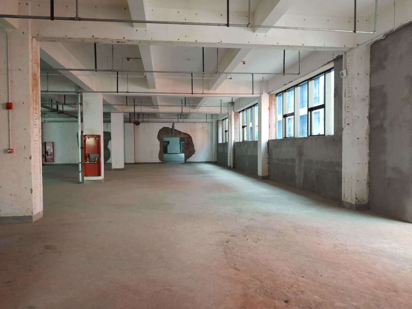 天地软件园南园普陀 天地软件园南园 970平米 毛坯