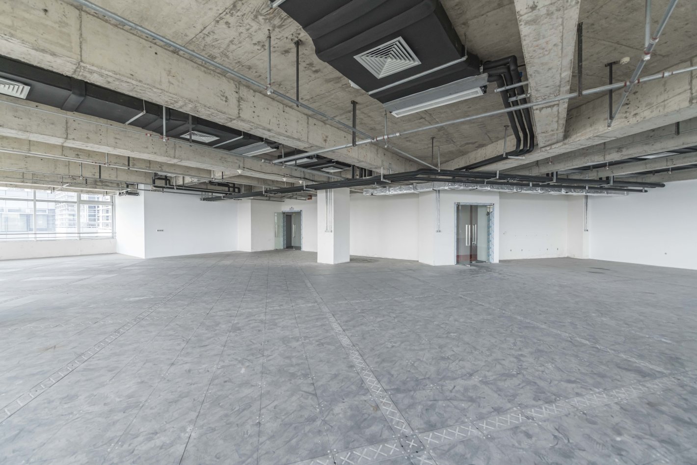 建滔商业广场长宁 建滔商业广场 641平米 简装修